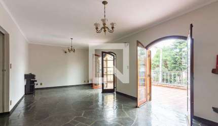 Casa para Aluguel - Centro, 3 Quartos,  250 m² - Osasco
