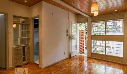 Casa para Aluguel - Santo Antônio, 2 Quartos,  100 m² - Belo Horizonte