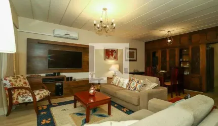 Casa para Aluguel - Jardim Itu-Sabará, 5 Quartos,  500 m² - Porto Alegre