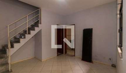 Casa para Aluguel - Bento Ribeiro, 2 Quartos,  73 m² - Rio de Janeiro