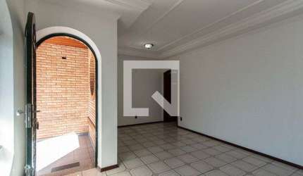 Casa para Aluguel - Vila Santa Terezinha, 3 Quartos,  329 m² - Sorocaba
