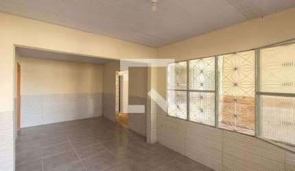 Casa para Aluguel - Campo Grande, 2 Quartos,  90 m² - Rio de Janeiro