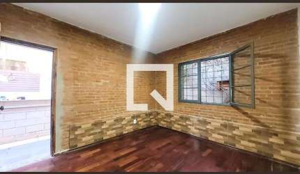 Casa para Aluguel - Cidade Universitária, 1 Quarto,  25 m² - Campinas