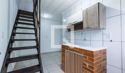 Kitnet / Stúdio para Aluguel - Rubem Berta, 1 Quarto,  28 m² - Porto Alegre
