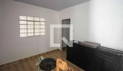 Casa para Aluguel - Jardim Teresa, 2 Quartos,  100 m² - São Paulo