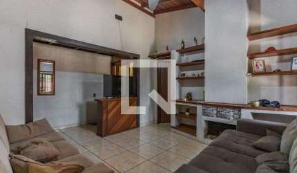 Casa para Aluguel - Sarandi, 2 Quartos,  120 m² - Porto Alegre