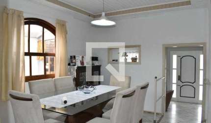 Casa para Aluguel - Bairro Alto, 3 Quartos,  168 m² - Curitiba
