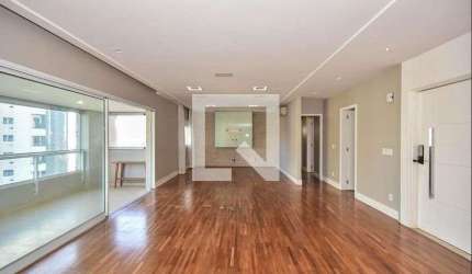 Apartamento para Aluguel - Panamby, 3 Quartos,  212 m² - São Paulo