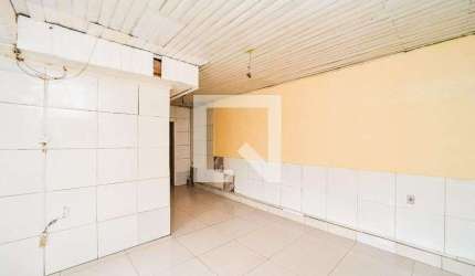 Casa para Aluguel - Sarandi, 2 Quartos,  75 m² - Porto Alegre