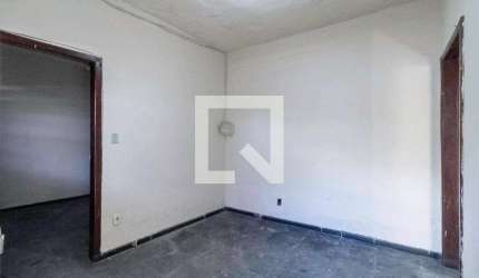 Casa para Aluguel - Maria Helena, 1 Quarto,  200 m² - Belo Horizonte