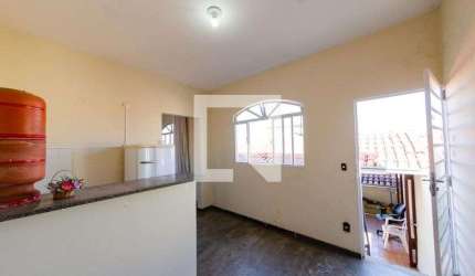 Casa para Aluguel - Dom Cabral, 1 Quarto,  38 m² - Belo Horizonte