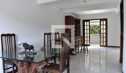 Casa para Aluguel - Vista Alegre, 4 Quartos,  250 m² - Curitiba