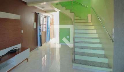 Casa para Aluguel - Rubem Berta, 2 Quartos,  70 m² - Porto Alegre