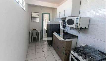 Casa / Sobrado em Condomínio para Aluguel - Itapuã, 1 Quarto,  26 m² - Salvador
