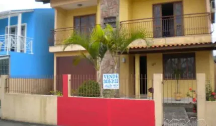 Casa 04 dorm - Flor de Napólis - 5285