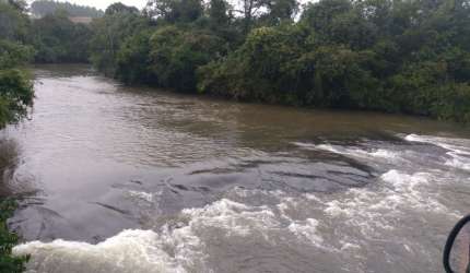 SITIO MARAVILHOSO EM PEABIRU À VENDA