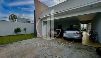 Casa com 3 quartos à venda na Rua Pinxinguinha, 74, Residencial Aquarela Brasil, Sinop, 210 m2 por R$ 1.359.000