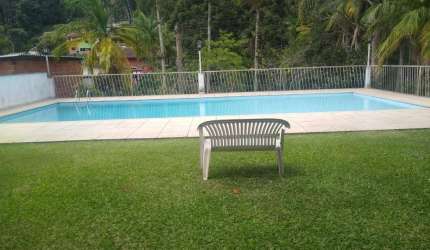 Casa para Venda em Teresópolis, BOM RETIRO, 3 dormitórios, 1 suíte, 4 banheiros, 2 vagas