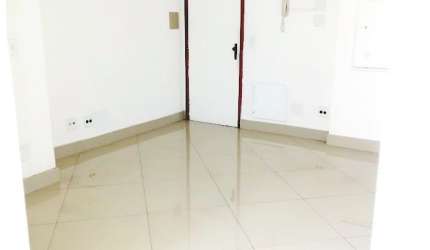 Conjunto de 2 salas comerciais 70m2 em Praia do Suá