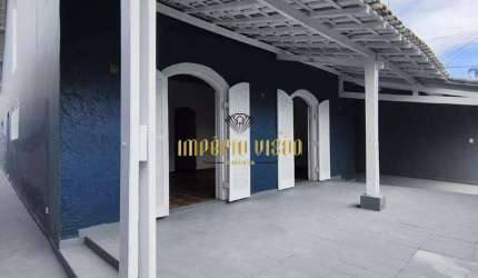 Casa para locação de 3 Dormitórios, sendo 1 suíte no Jardim Carlos Cooper em Suzano-SP