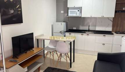 Loft com cozinha integrada e dormitório para locação no condomínio Residencial D´veneza, na região central de Mogi das cruzes - SP