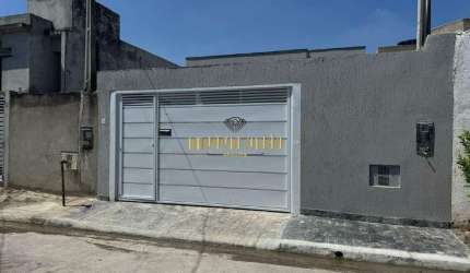 Casa Nova a Venda com 3 Dormitórios sem sacada, sendo 1 Suíte no Jardim Quaresmeira - Suzano/SP