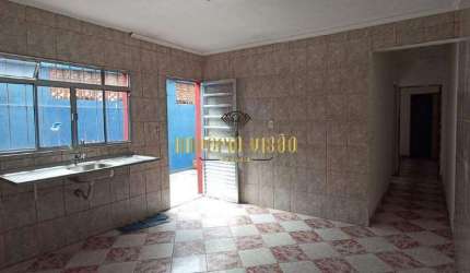 Casa com entrada compartilhada para Aluguel com 2 dormitórios no Bairro Casa branca, Suzano S.P