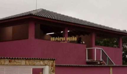 Sobrado de 3 Dormitórios, sendo 1 suíte no Bairro Jardim Vitoria Suzano-SP