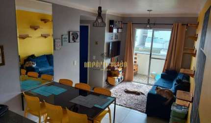 Apartamento com 2 Dormitórios e com sacada, no Residencial Vila Ceres, Vila Cintra , Mogi das Cruzes