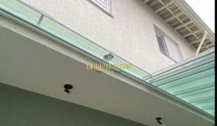 Sobrado à venda com 3 Dormitórios, sendo 1 Suíte e 2 Vagas cobertas de garagem no Condomínio Residencial Esmeralda - Jardim Europa - Suzano-SP