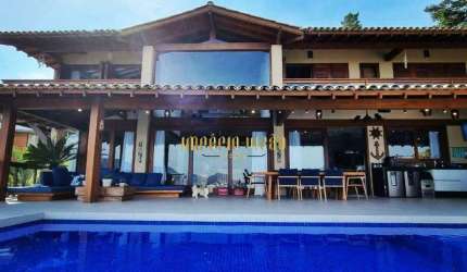 Casa de Alto Padrão à venda com 9 Suítes, sendo 1 Master, Espaço Gourmet e Piscina com Borda Infinita no Condomínio Fazenda Arrozal - IlhaBela-SP