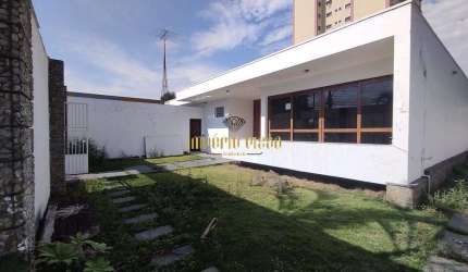 Casa com 4 Dormitórios para Venda - Aluguel no Centro - Suzano - SP