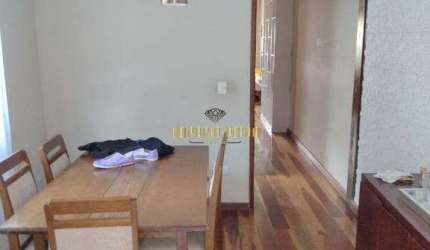 Sobrado à venda com 3 Dormitórios e 2 Vagas cobertas no bairro Jardim Lincoln - Suzano-SP