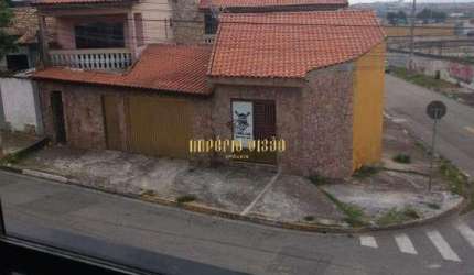 Sobrado com 4 quartos à venda no bairro Cidade Miguel Badra - Suzano-SP.