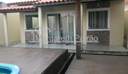Casa térrea de 03 quartos com suíte nascente no Condominio Portal de Arembepe