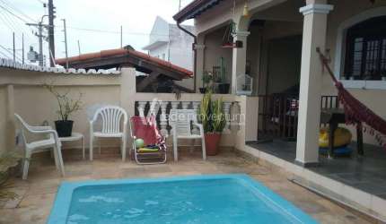 Casa com 3 quartos à venda na Rua Evaristo Correa Vianna, 128, Jardim Antonio Von Zuben, Campinas, 218 m2 por R$ 600.000