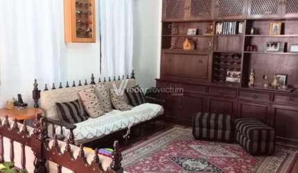 Casa com 3 quartos à venda na Rua Vicente Celestino, 689, Jardim Antonio Von Zuben, Campinas, 296 m2 por R$ 690.000