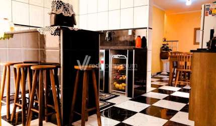 Casa com 4 quartos à venda na Rua Constantina Bretnist, 197, Conjunto Habitacional Vila Réggio, Campinas, 137 m2 por R$ 395.000