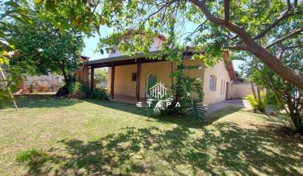 Casa com 4 dormitórios à venda, 186 m² por R$ 985.000 - Vila Helena - Atibaia/SP