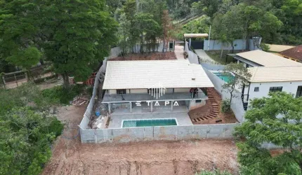 Chácara com 3 dormitórios à venda, 677 m² por R$ 1.100.000 - Jardim Estância Brasil - Atibaia/SP