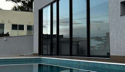 Sobrado Luxuoso no Portal do Sol Mendanha