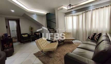 Cobertura Duplex com churrasqueira a carvão e piscina - Setor Bela Vista