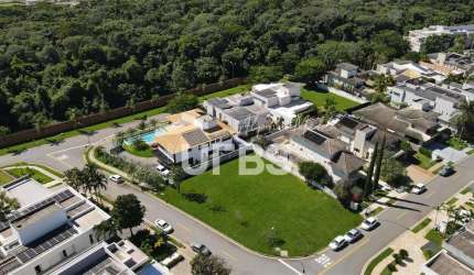 Lote de Esquina no Alphaville Goiás