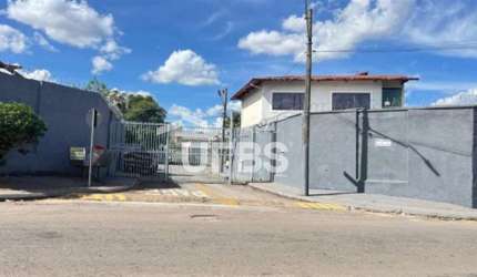 0 - Casa de Condomínio 4 quartos, sendo 3 suítes