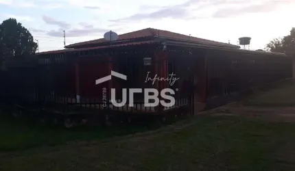 0 - Casa 3 quartos, sendo 1 suíte