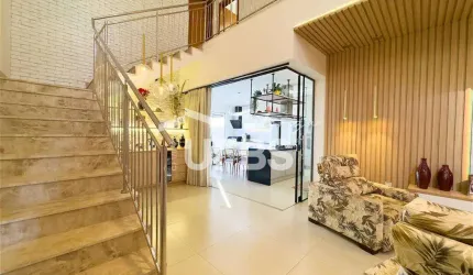 Sobrado em condominio fechado no Jardins Veneza com 3 suites - MOBILIADO
