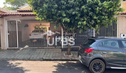 0 - Casa 5 quartos, sendo 3 suítes