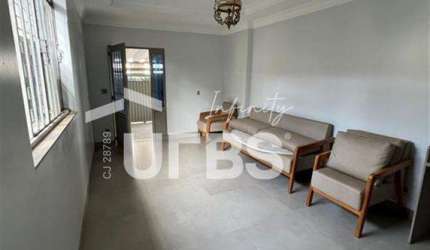 0 - Casa 5 quartos, sendo 1 suíte