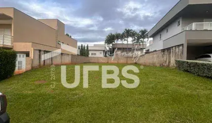 Terreno amplo em condomínio fechado nos Jardins Verona, Goiânia!