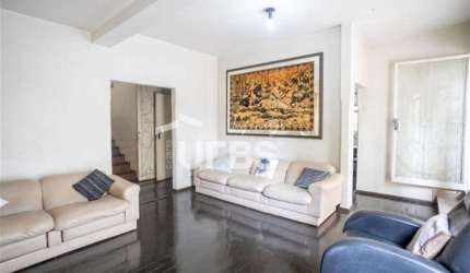 CASA 7 QUARTOS 3 SUITES A VENDA NO ST AEROPORTO